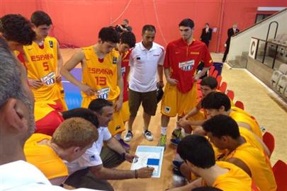 Javier Lacunza se estrena con victoria en la Selecci&oacute;n Espa&ntilde;ola Sub 19